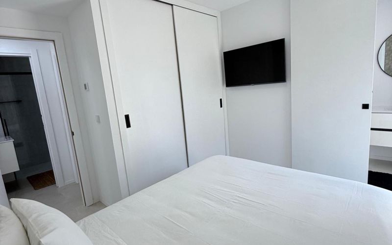 ESPECTACULAR PLANTA BAJA CERCA DE LA PLAYA