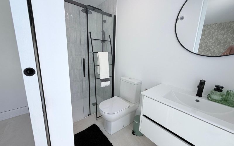 ESPECTACULAR PLANTA BAJA CERCA DE LA PLAYA