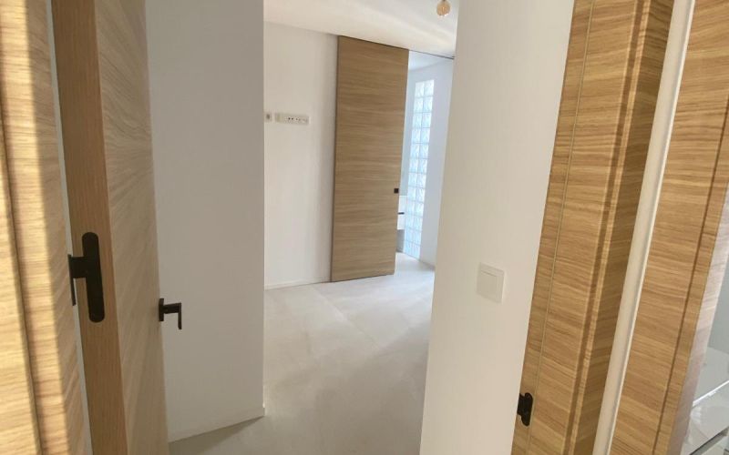 PLANTA BAJA  A ESTRENAR MUY CERCA  DE LA PLAYA