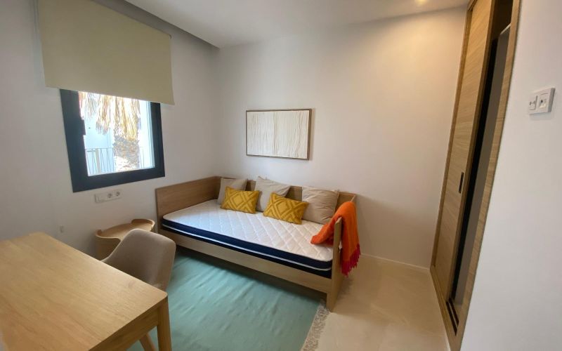 ALQUILER ÚNICAMENTE PARA EMPRESAS