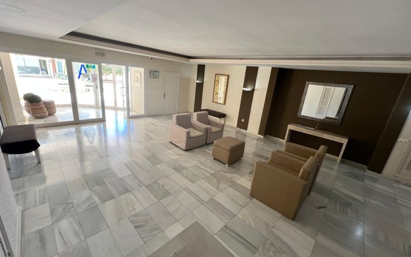 APARTAMENTOS PORT D´ES TORRENT S.F